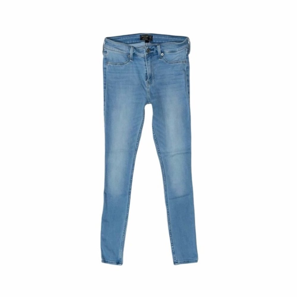 Abercrombie & Fitch Harper Low Rise Super Skinny Jean in Light Blue Wash - Picture 12 of 12